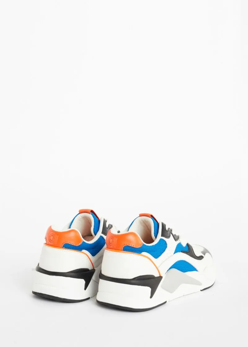 Sneaker running